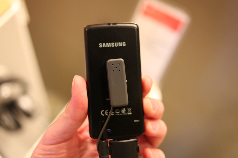 Illustration for article titled Video Hands On: Samsung's New Q2 and U5 MP3 Players